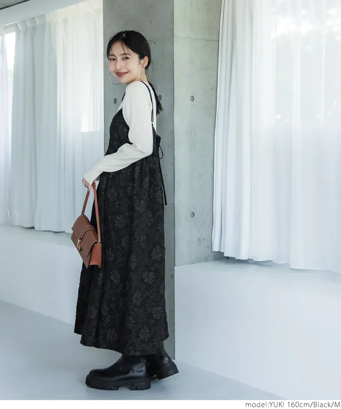 日本 COCA - 浪漫緹花平口吊帶裙-黑