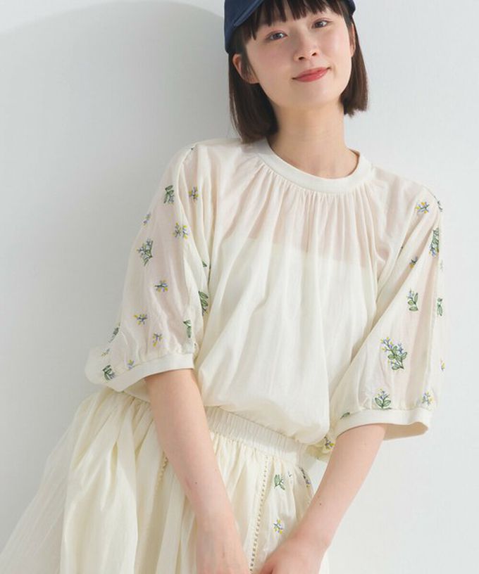 日本 Lupilien - 100%印度棉 優美植物刺繡大寬袖上衣-象牙