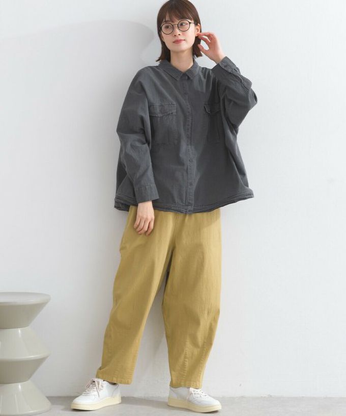 日本 Lupilien - 復古紋理率性抽繩純棉落肩襯衫-橘棕