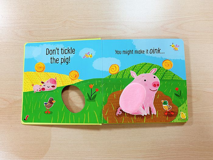 Don't Tickle the Pig 小豬搔搔癢（觸摸音效書）-硬頁