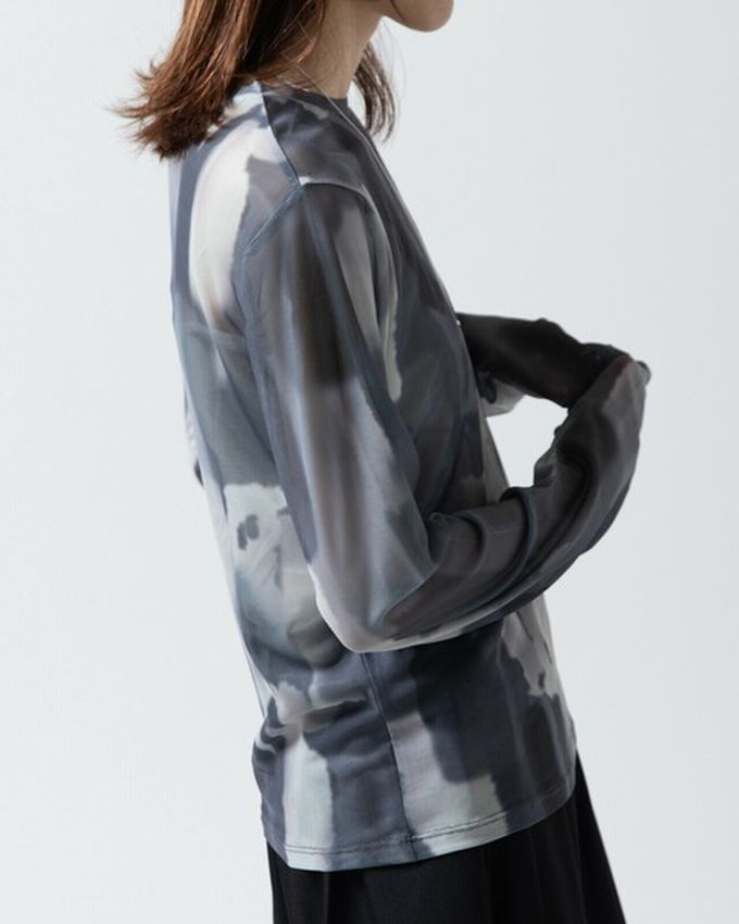 日本 gleam - 水彩畫風透膚休閒長袖上衣-水藍x綠系