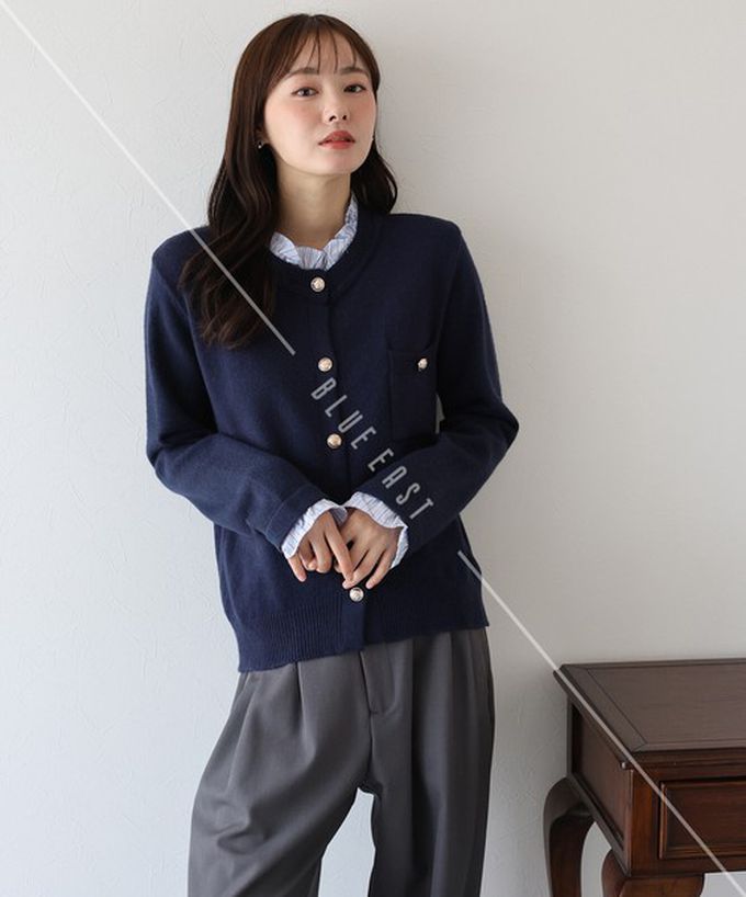日本 BLUE EAST - 甜心假二件荷葉領金扣開襟衫-深咖啡 (M)