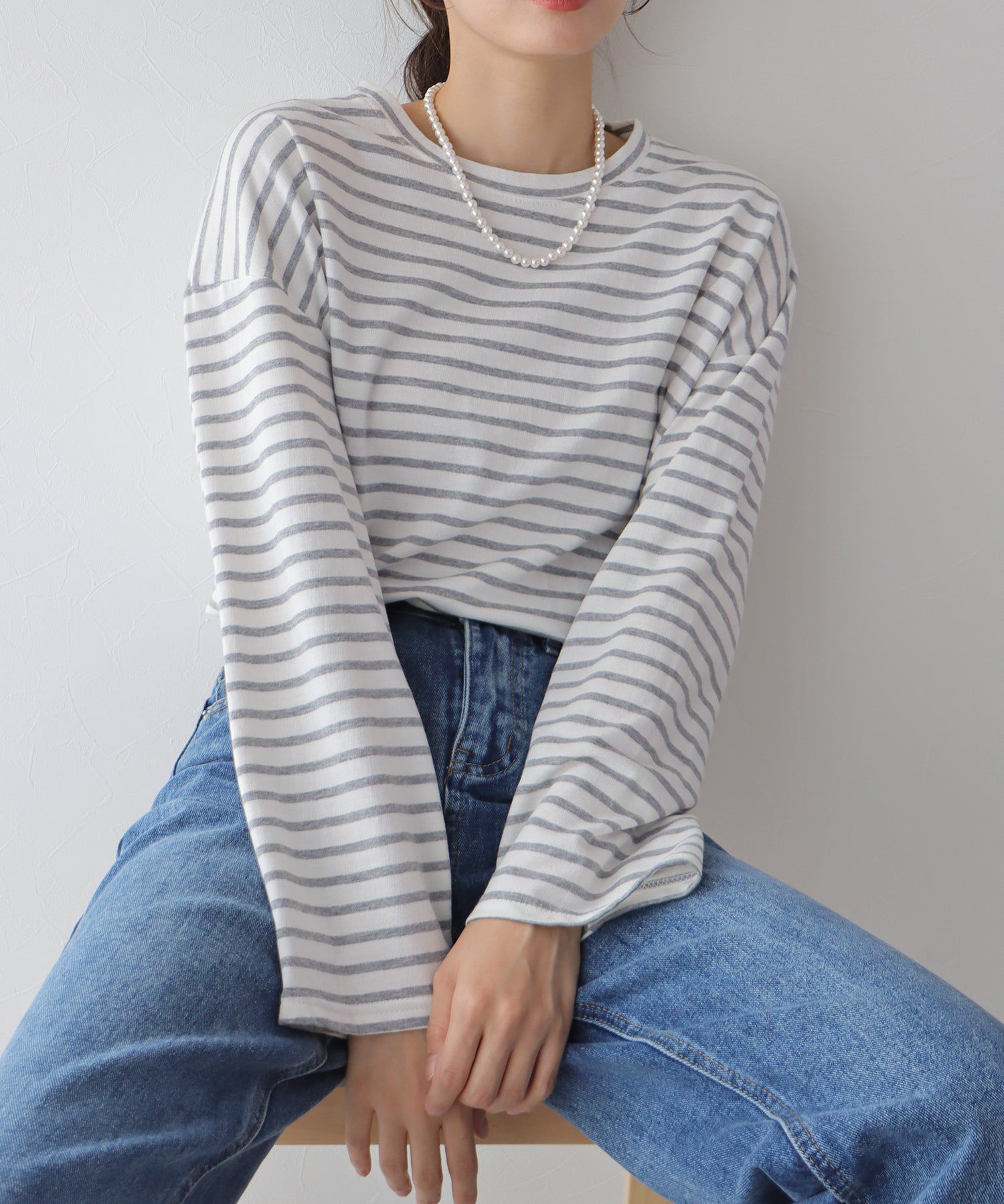 日本 BLUE EAST - 圓領百搭柔軟薄長袖上衣-條紋-深藍