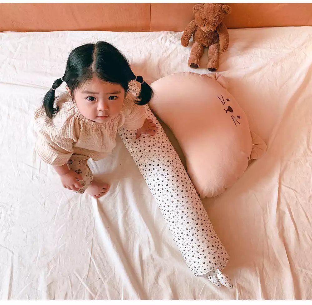 韓國 Hello HiZoo - 手工製動物造型純棉柔感兒童枕-Hi Bear-深可可 (50x30cm)