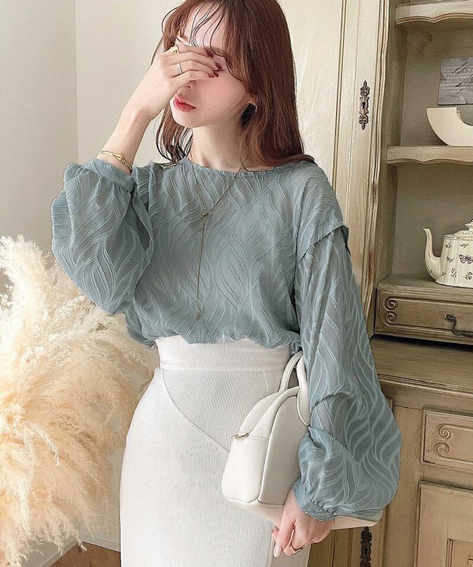 日本 Classical Elf - 波光粼粼刺繡透膚2way長袖襯衫-淺米杏