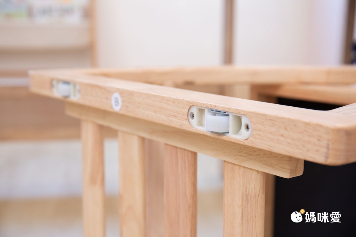 從小學用到成人【Man&Kids ∞無限成長實木桌椅】