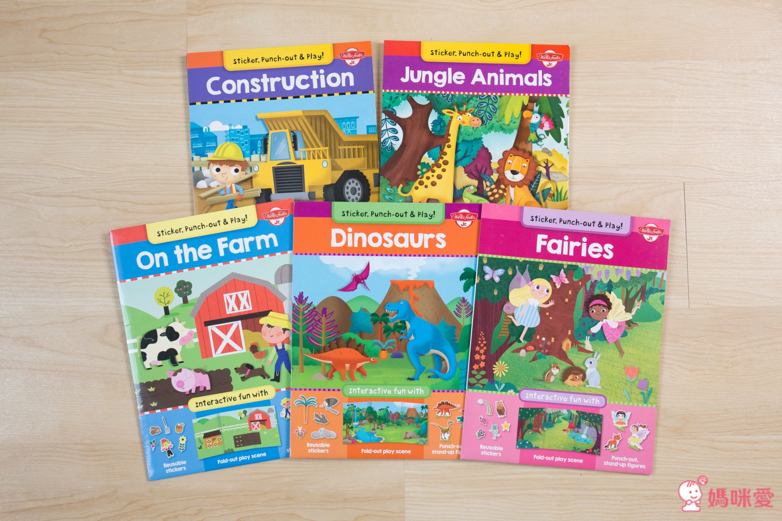 【超級英雄/蜘蛛人 貼紙書】熱愛英雄的男孩不能錯過☞大量貼紙與趣味題型 盡情當個小小英雄