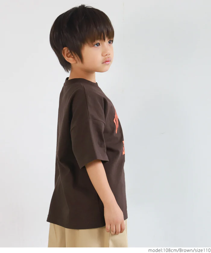 日本 COCA - 圓領純棉透氣字母短T-孩子-淺粉