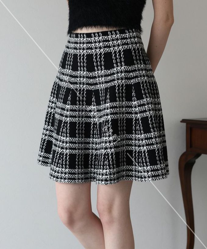 日本 BLUE EAST - 甜心格紋針織迷你短裙-粉杏