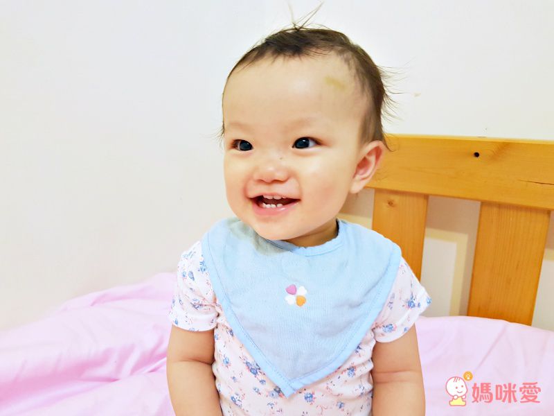 日本 Combi - mini系列-雙層紗口水圍兜-藍 (F)