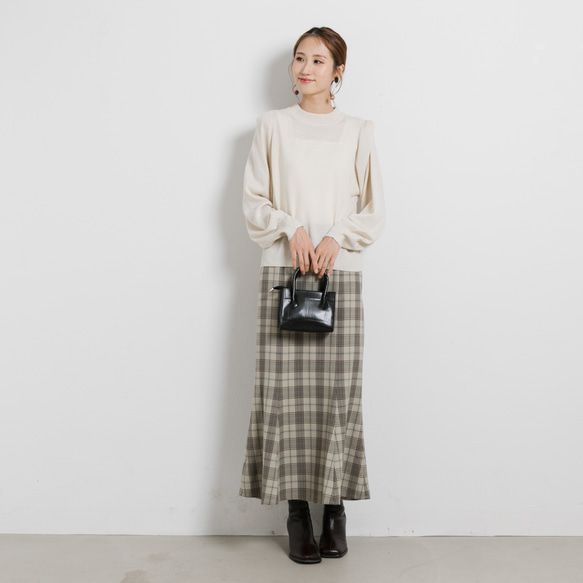 日本 ihuu - 時尚肩膀柔軟針織長袖上衣-象牙白