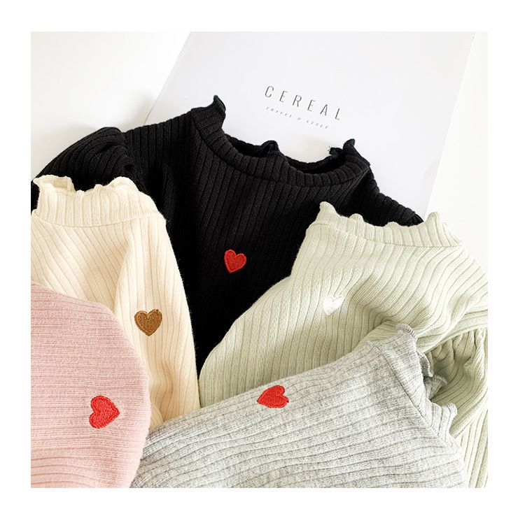 木耳領泡泡袖長袖上衣-小愛心-綠色