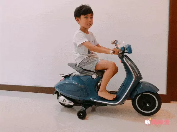 \ 限時特殺 /正宗原版授權【偉士牌Vespa】 迷你電動車