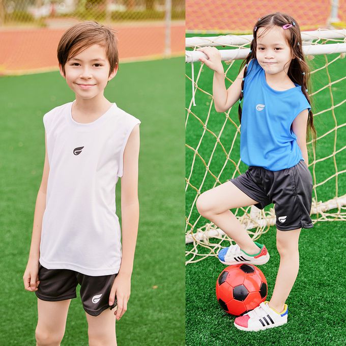 GIAT - 兒童盾形排汗背心-白色