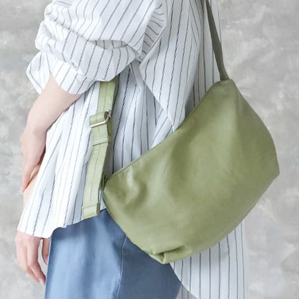 日本 zootie - 水洗皮革單肩側背水餃包-草綠