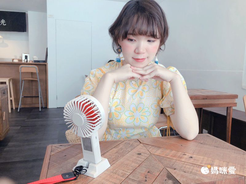 OnPro - 電競風潮流手風扇-電競黑-UF-iFUN