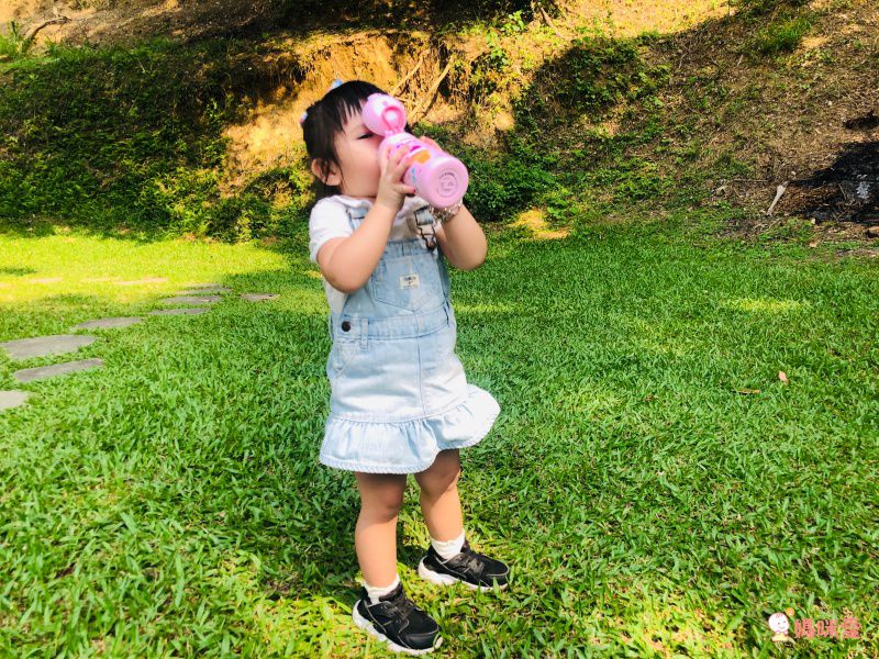 Nuby - 不銹鋼真空直飲杯-316不鏽鋼-鯨魚 (300ml)