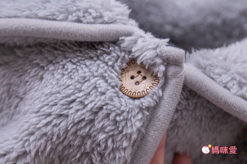 日本 AUBE - 毛茸茸保暖披肩斗篷(親子通用款)-水藍