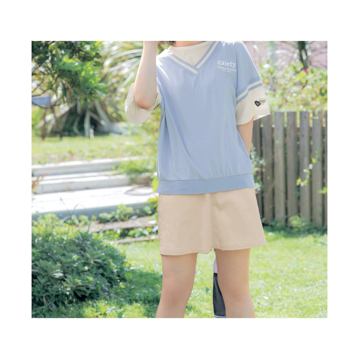 日本 Papel lapiz - 背後緞帶假二件落肩感短袖上衣-淺卡其