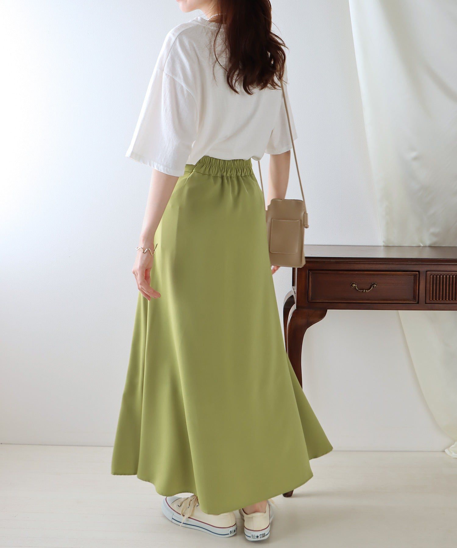 日本 BLUE EAST - [熱銷推薦] 甜美百搭修身剪裁長裙-果綠