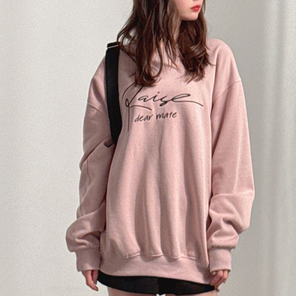 低調刺繡英文裏起毛寬鬆長袖上衣-粉紅 (F)