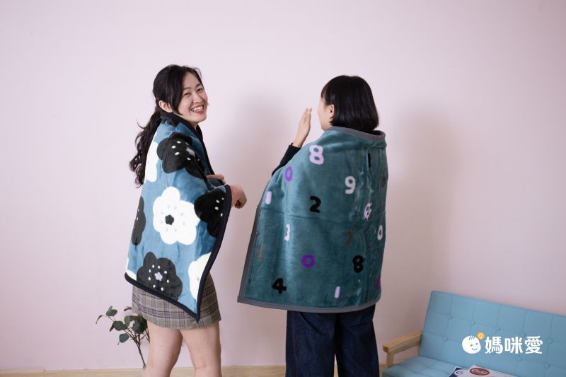 日本代購 - 【SOU·SOU】日本製質感保暖毛毯-黑白花 (70x100cm)