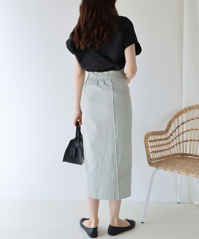 日本 BLUE EAST - 超修身剪裁後縮腰百搭長裙-米