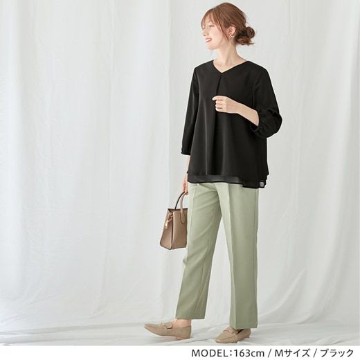 日本 BELLUNA - 簡約V領層次雪紡上衣-淺灰