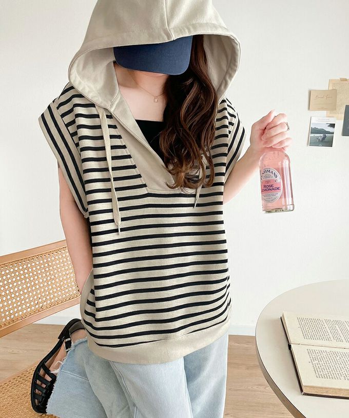 日本 Classical Elf - Java 深V領休閒寬短袖連帽上衣-象牙白