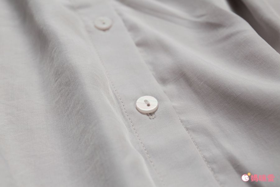 日本 COCA - 光澤感抓皺雪紡圓領長袖襯衫-紫