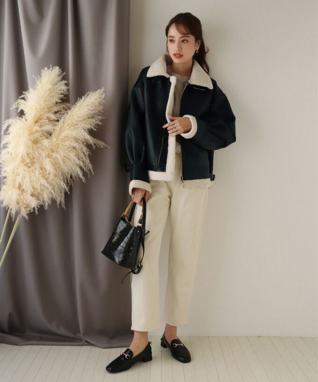 日本 BLUE EAST - 帥氣羔絨皮衣外套-米X黑