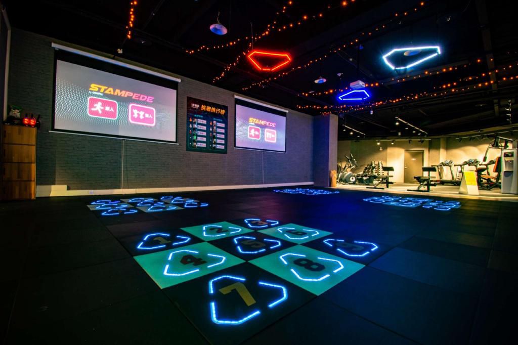 淡水河景第一排【將捷金鬱金香酒店】超值家庭專案