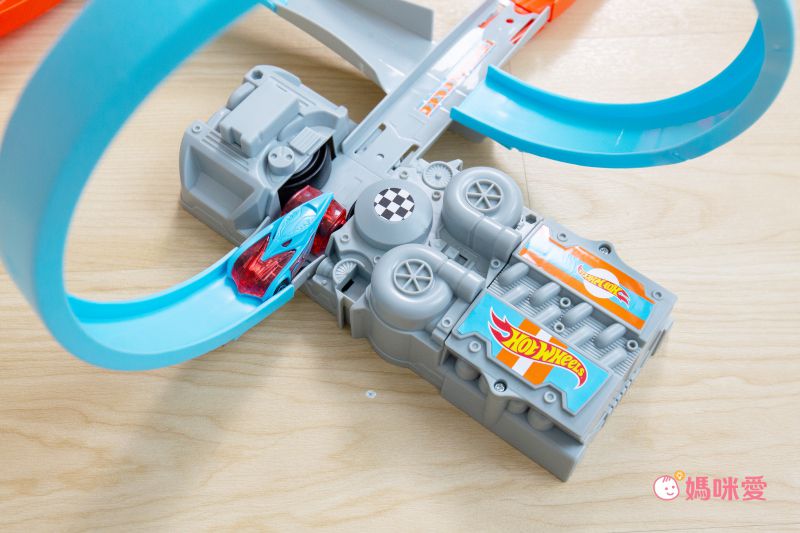Hot Wheels 風火輪 - 風火輪8字軌道組