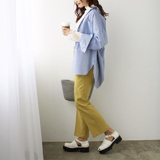 日本 BELLUNA - 優雅蕾絲拼接羅紋針織上衣-沙杏