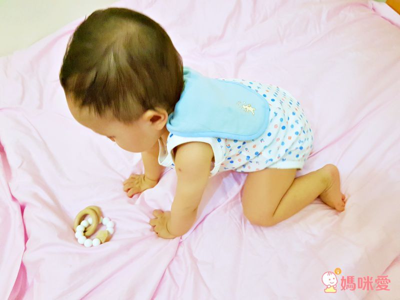 日本 Combi - mini系列-涼感短袖包屁衣-小紫花