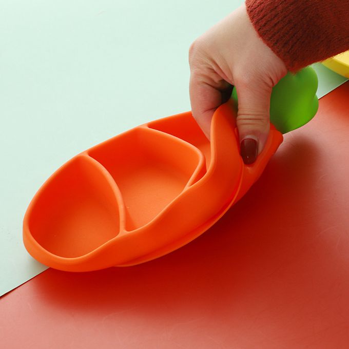 Vanibaby - 胡蘿蔔矽膠餐盤5件組（餐盤+吸管+刀叉+毛刷）