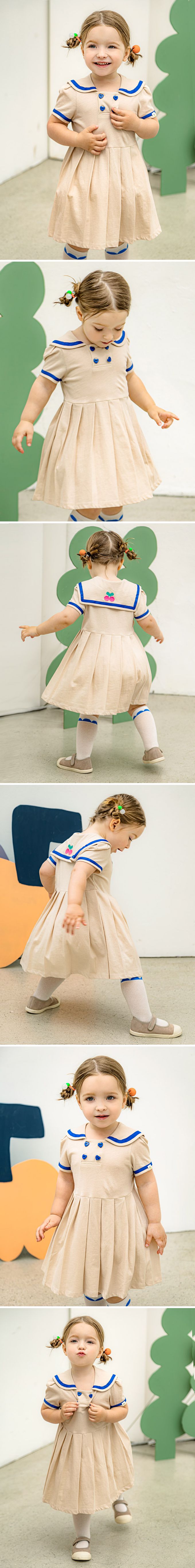 韓國 Pimpollo - 愛心鈕扣水手領百摺洋裝-淺卡其