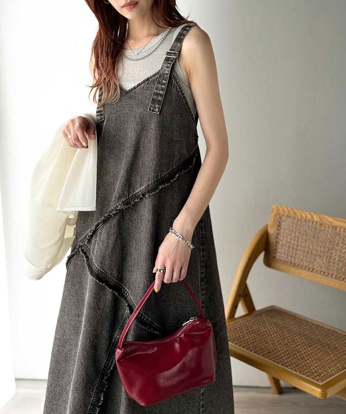 日本 Classical Elf - 華麗線條流蘇V領牛仔背心裙-黑