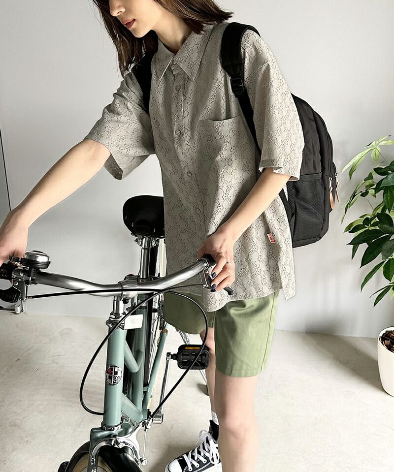 日本 Classical Elf - 浪漫花朵蕾絲翻領短袖襯衫-淺米杏