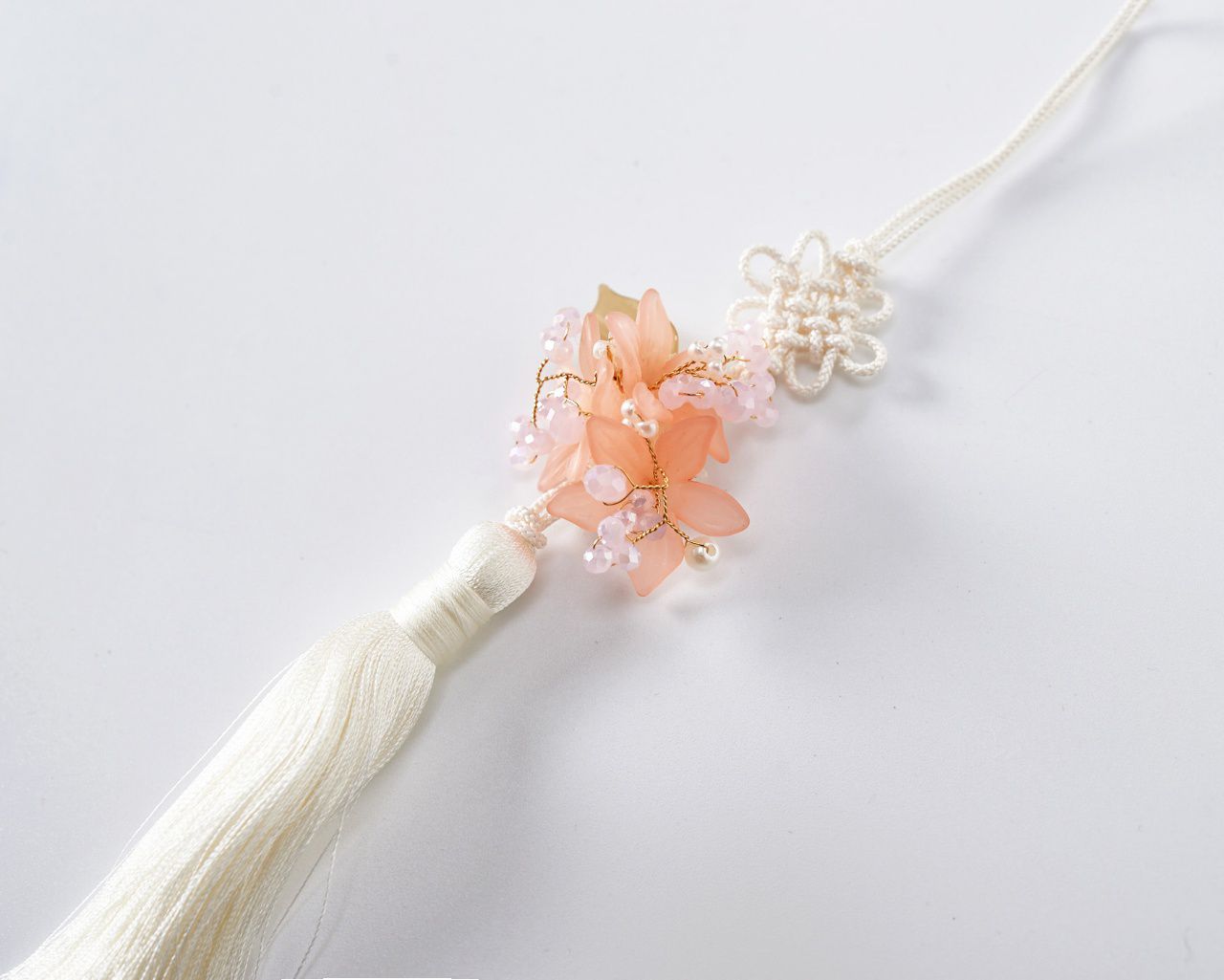 韓國 Dalla - 珍珠花朵流蘇吊飾-橘 (長24cm)