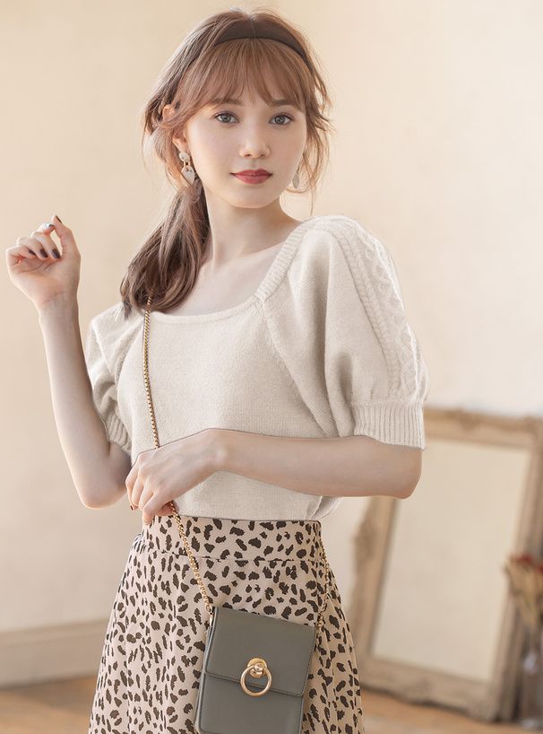 日本 GRL - 美背蝴蝶結麻花泡泡短袖針織上衣-氣質杏 (F)