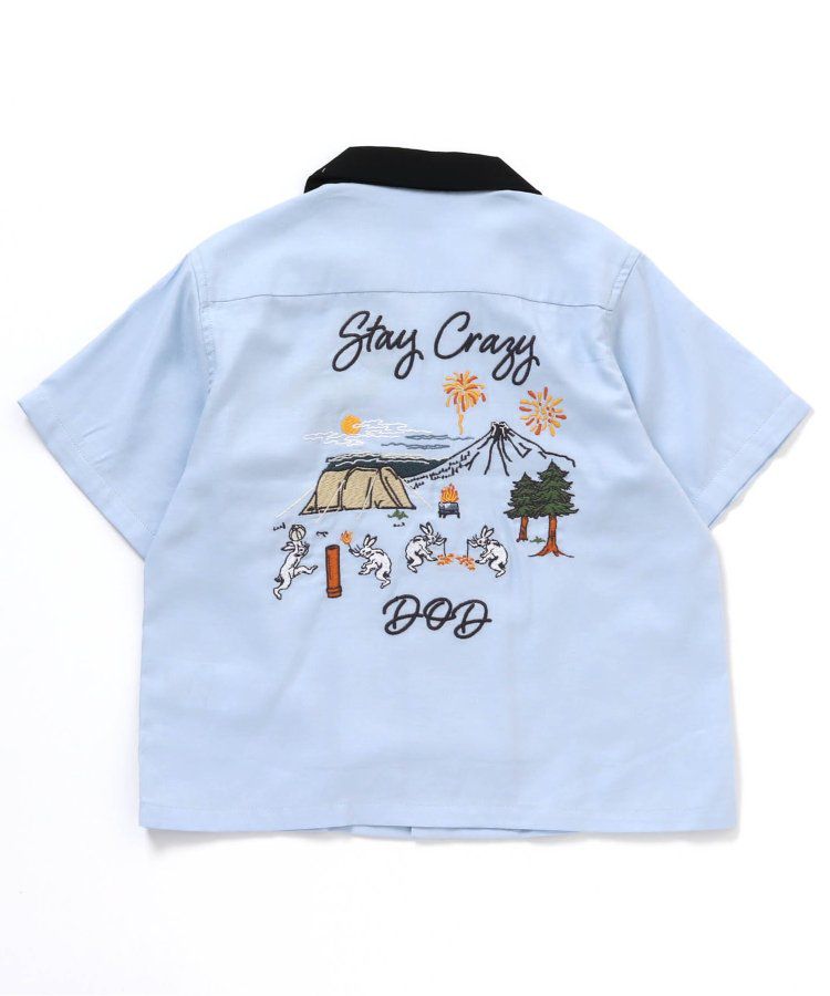 日本 BREEZE - 聯名款 露營風刺繡印花短袖襯衫-軍綠