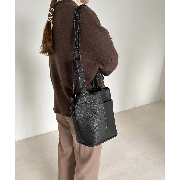 日本 Bou Jeloud - 皮革時尚簡約手提水桶包-黑