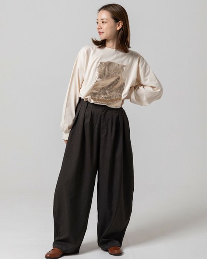 日本 gleam - 燙金時尚光澤廓形寬版長袖上衣-藍x銀