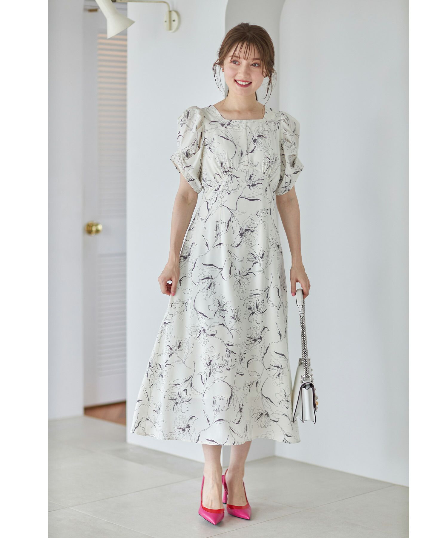 日本 tocco-closet - 典雅方領後綁帶泡泡袖洋裝-純潔百合-春芽綠