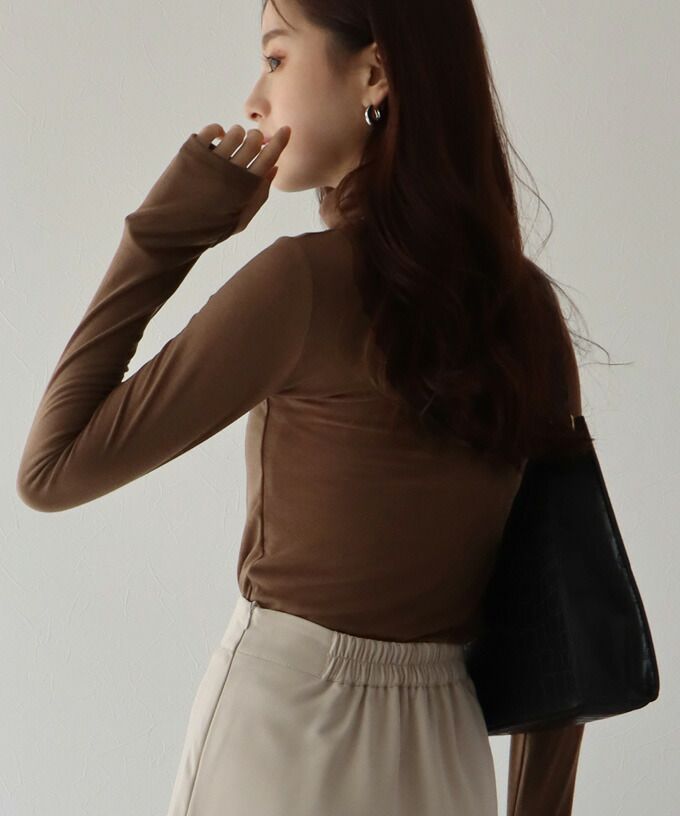 日本 BLUE EAST - 柔軟彈性長袖內搭上衣-寶藍