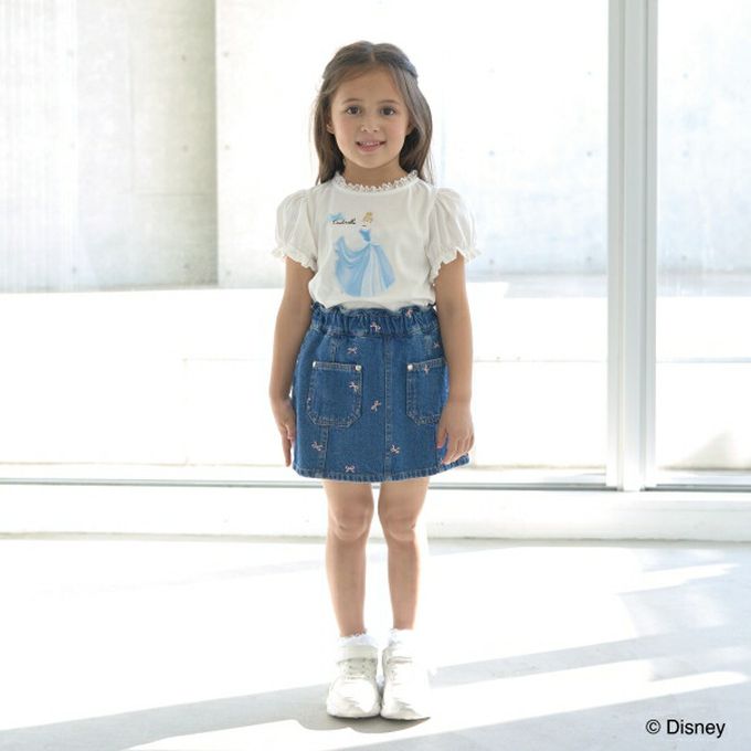 日本 Lycee mine - 蕾絲領泡泡袖公主角色上衣-卡通人物仙杜瑞拉-米白