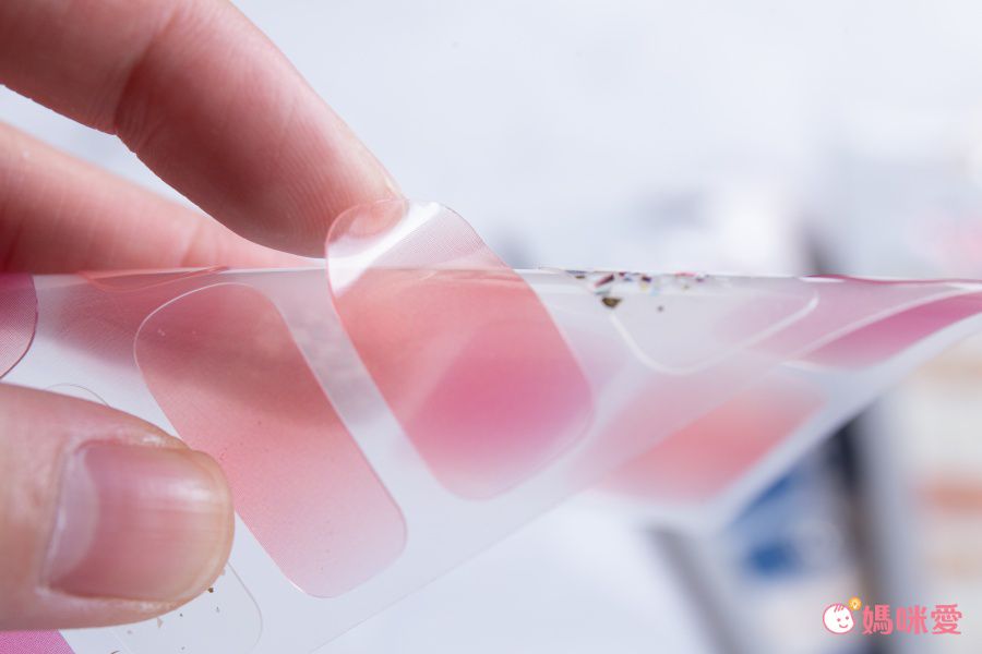 韓國 Glossy Blossom - 美甲貼-藍粉水鑽-一張20貼+美甲貼磨甲棒