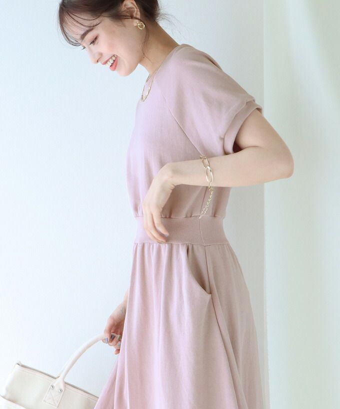 日本 BLUE EAST - 棉混透氣修身泡泡短袖洋裝-藍