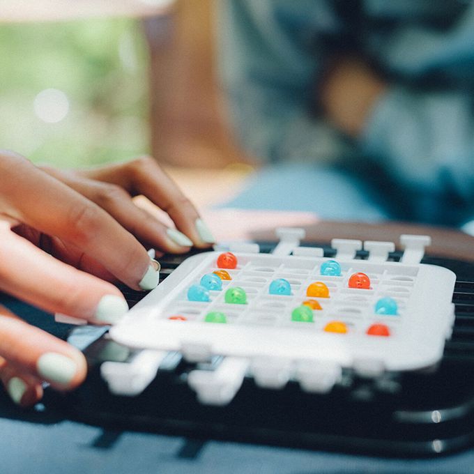 日本 HANAYAMA - 戰略棋盤生存遊戲-6歲以上